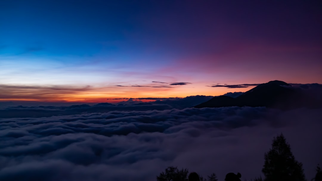 Modal windows in SharePoint. Photo by Nicholas Loh on Unsplash