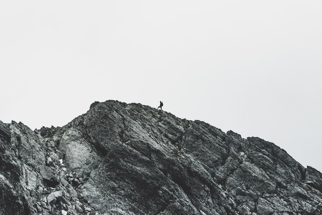 Progress on a goal.. Photo by Fabrizio Conti on Unsplash